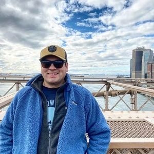 Meet your Posher, Claudio